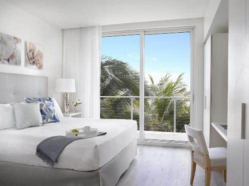 Grand Beach Hotel image 12