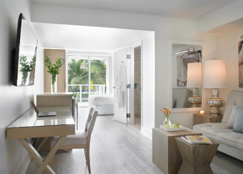 Grand Beach Hotel image 7